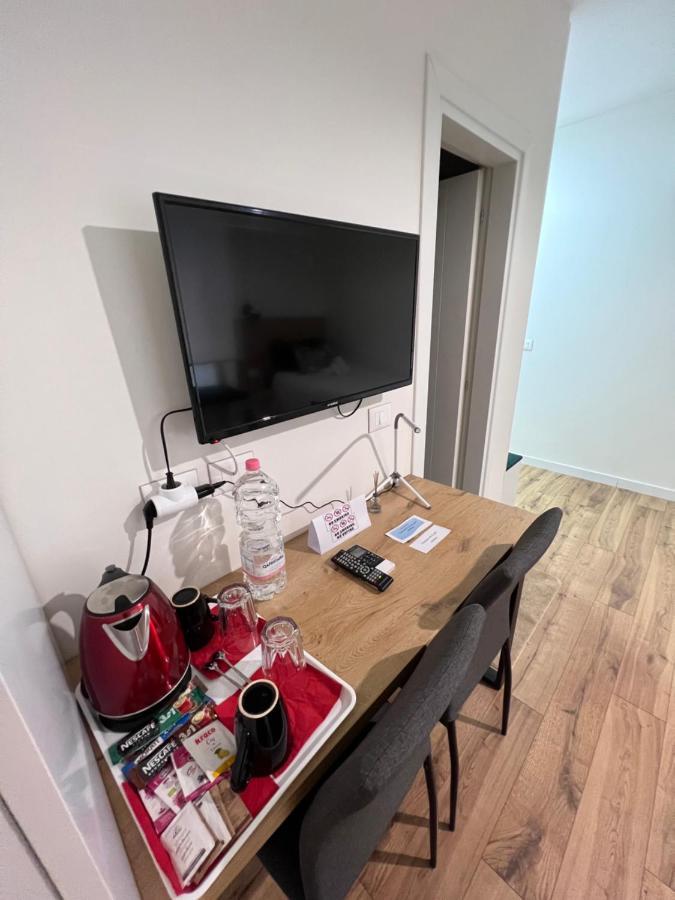 Grand Park & Bllok Area Rooms Tiran Dış mekan fotoğraf